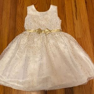 EUC girls size 6 formal dress